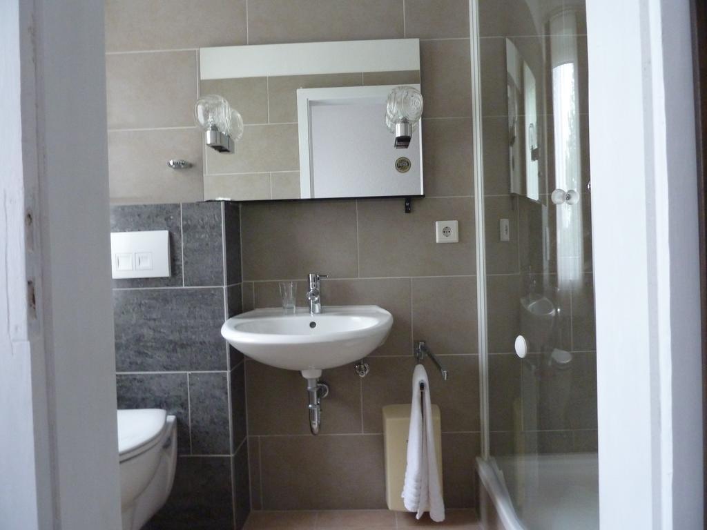Hotel Zur Heidquelle Brémy Exteriér fotografie